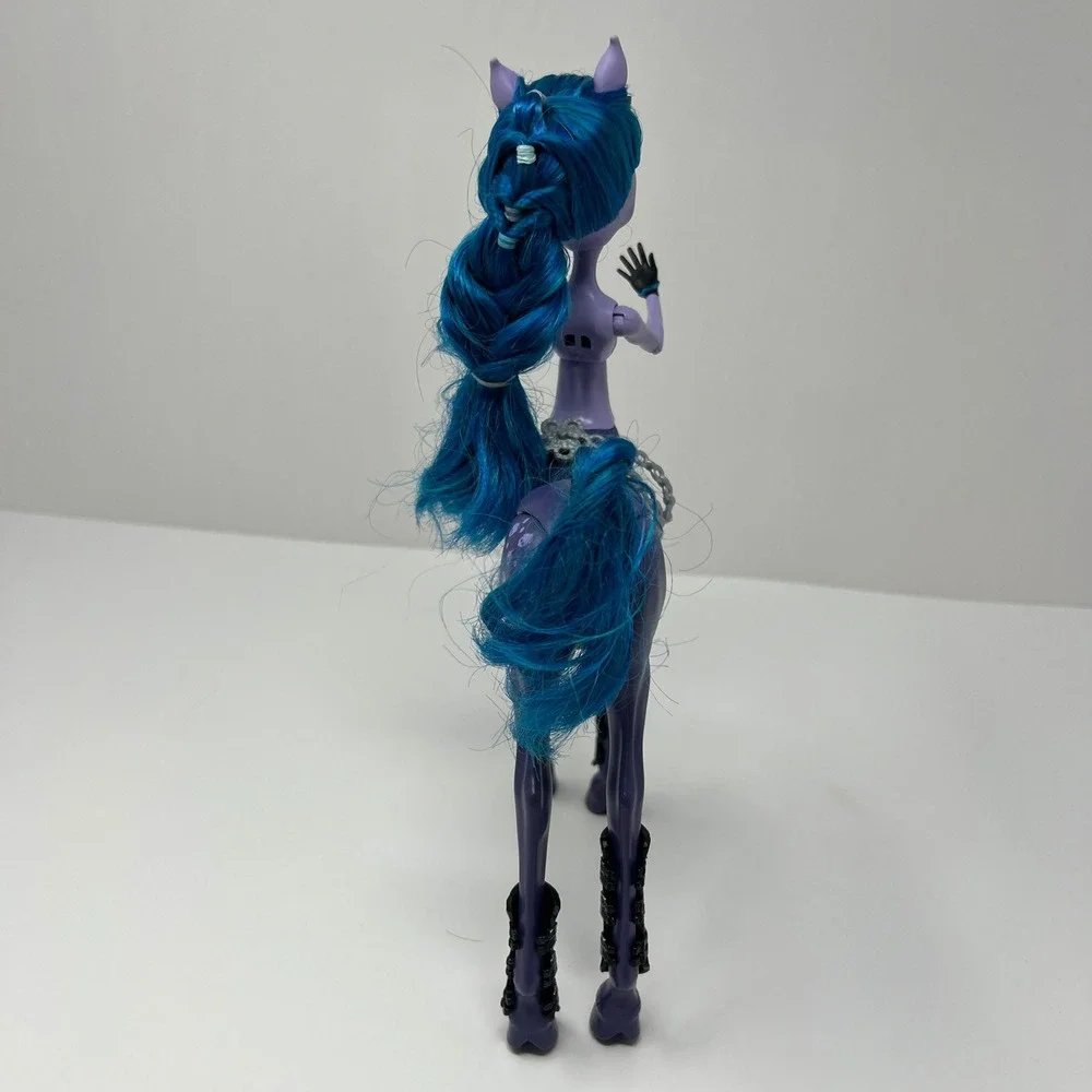 Mattel embrace unique